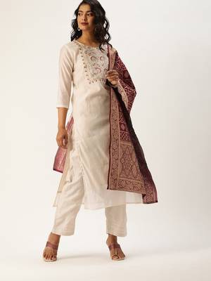 Off White & Maroon Yoke Design Kurta with Trousers & Dupatta 1