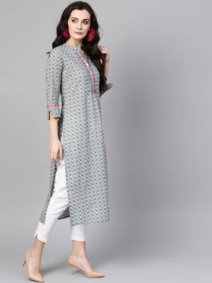 Women Sea Green & Off White Printed Straight Kurta 3