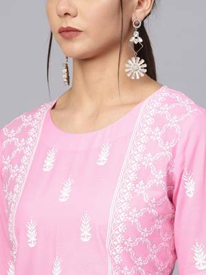 Women Pink & White Printed Straight Kurta 5
