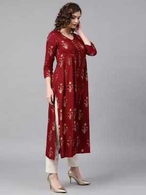 Women Maroon & Golden Printed A Line Kurta 2