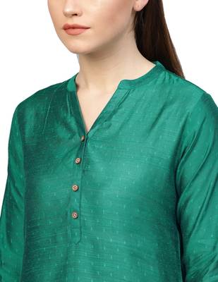 Women Green Woven Design Straight Kurta 5