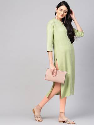 varanga women sea green solid straight kurta 1