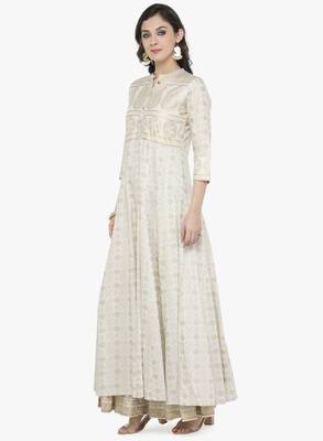 Women Off White Printed Maxi Dress 3