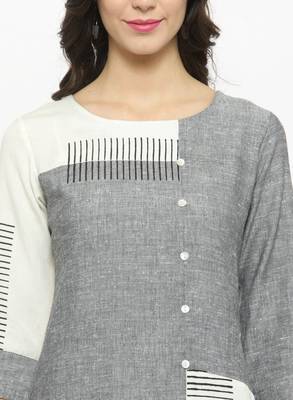 Grey & White Colourblocked Straight Kurta 2