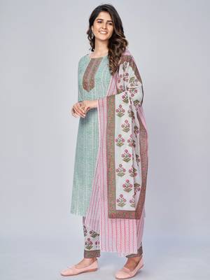 Women's Print & Kasab Embroidered Straight Cotton White Kurta With Pant & Dupatta 4