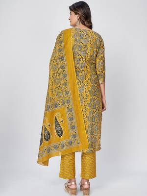 Women's Printed & Embroidered Straight Cotton Yellow Kurta With Pant & Dupatta 2