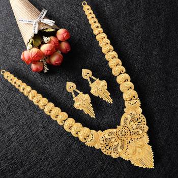 Gold jewellery 2
