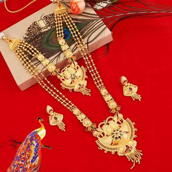 Gold jewellery 1
