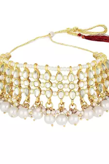 Traditional Kundan & Pearl Studded Choker Necklace Jewellery Set For Women 