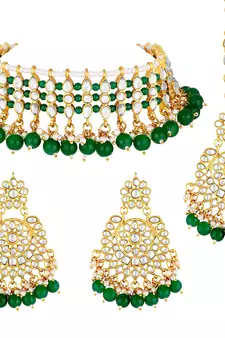 Traditional Kundan & Pearl Studded Choker Necklace Jewellery Set For Women 