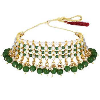 Traditional Kundan & Pearl Studded Choker Necklace Jewellery Set For Women  4