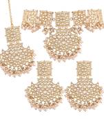 Traditional Pearl Kundan Studded Choker Jewellery Necklace Set with Maang Tikka for Women 