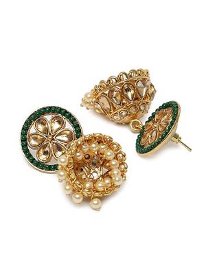 Traditional Kundan Pearl Choker Necklace Set with Earrings & Maang Tikka For Women (K7095G) 3