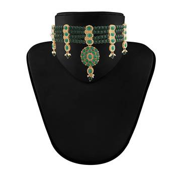 Traditional Handcrafted Faux Kundan & Pearl Studded Choker Jewellery Set For Women  2