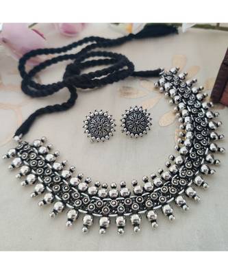 German Silver Necklace Set With Stud 1