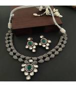 Green And White Necklace Set