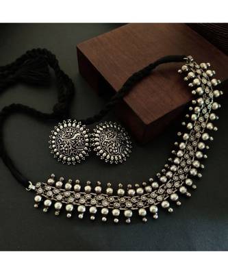 Antique Silver Choker With Stud 1