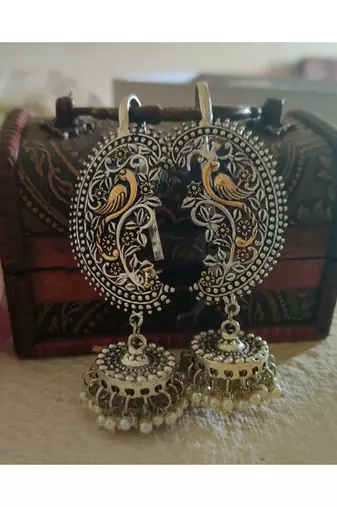 Dual Tone Karnphool