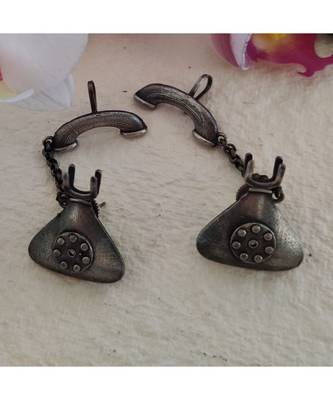 Telephone Shpe Earring 1