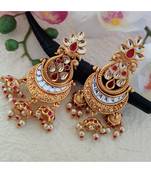 Golden Earring In Pink And White Stone