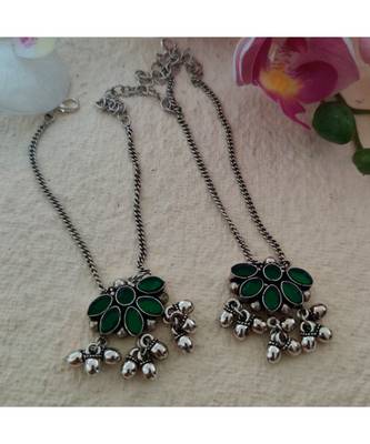 Green Stone Anklet 1