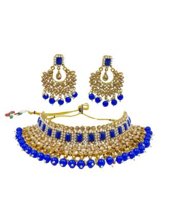 Sizzling Charming Women Necklaces & Chains 1