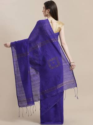 Blue Handloom Embellished Saree 2