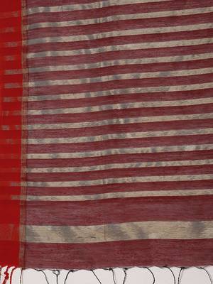Marroon & Off-White Handloom Printed Ikat Saree 4