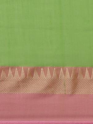 Green & Pink Pure Cotton Bengal Handloom Solid Saree 3