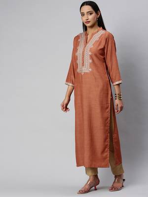 Rust And Cream Mirror Work Embroidery Yoke Kurta With quarter Sleeves. 3