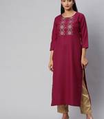 Fuchsia And Gold Yoke Embroidery Kurta With quarter Sleeves.