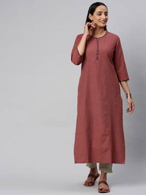 Maroon And Off White Check Woven Straight Kurta With Handwork On Neckline And Sleeves. 1