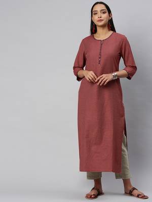 Maroon And Off White Check Woven Straight Kurta With Handwork On Neckline And Sleeves. 5