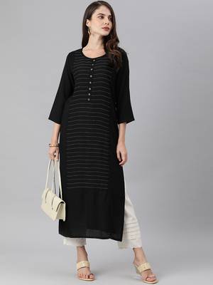 Black And White Tagai Work Kurta With quarter Sleeves 5