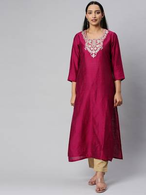 magenta and gold gota patti straight kurta with overall elasticated golden trouser. 1