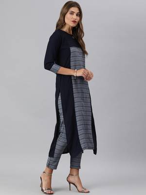 Blue And Grey Handloom Woven Straight Kurta With Woven Straight Trouser 3