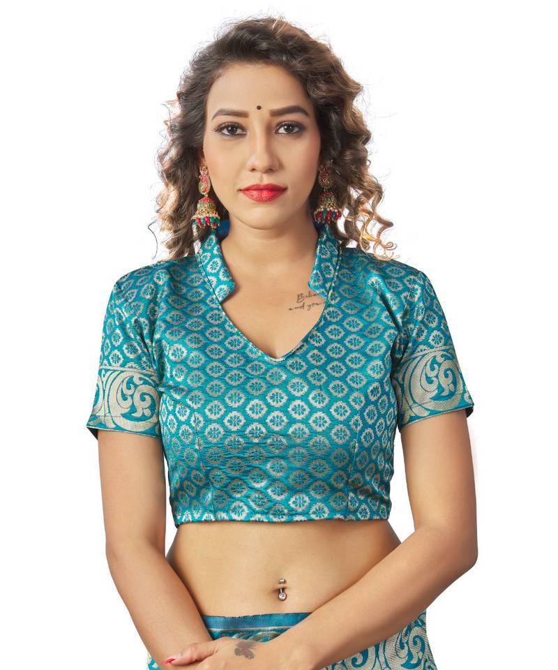 maroon woven jacquard saree with blouse