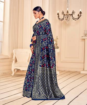 Blue Soft Woven silk Bandhani Saree 2