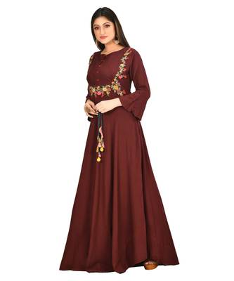MAHROON Cotton three quarter Sleeves Solid Womens gown 1