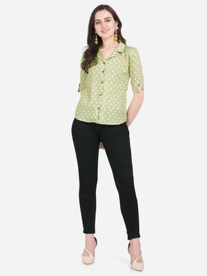 Green printed crepe crop-tops 3