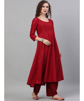Maroon Dobby Design Flared Anarkali 3