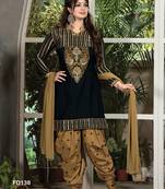 Ayesha Takiya In New Arrival Black Suit