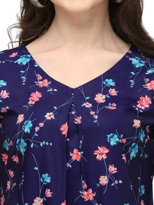 Blue printed crepe crop-tops 5