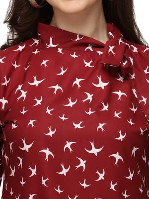 Maroon printed crepe crop-tops 5