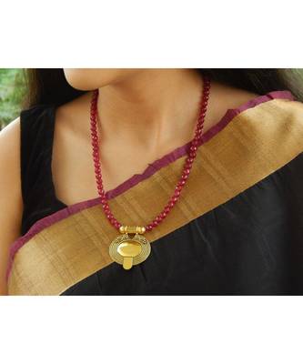 Maroon necklaces 1