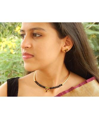 Black agate chokers 1