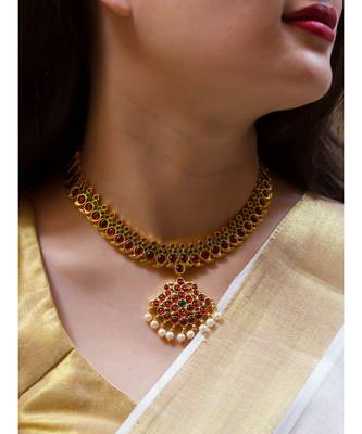 Maroon necklaces 1