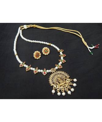 White necklace-sets 3