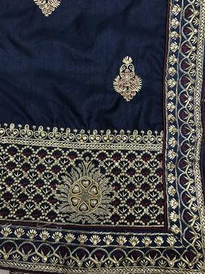 Turquoise embroidered polyester saree with blouse 5
