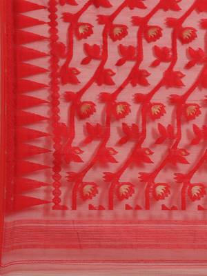 Red & Golden Ethnic Floral Patterned Jamdani Saree 4